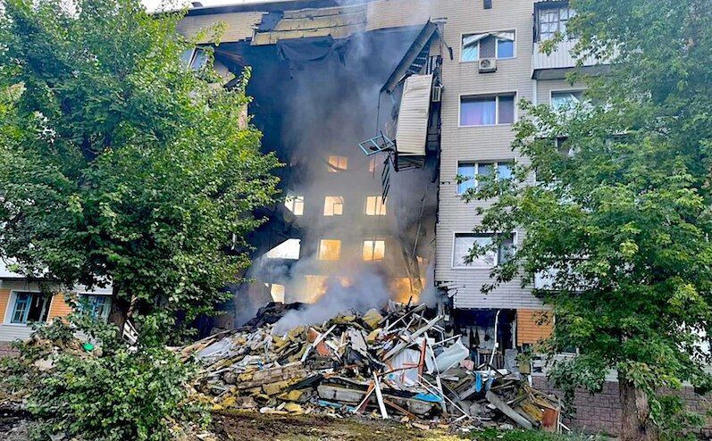 Click to enlarge burnbuilding