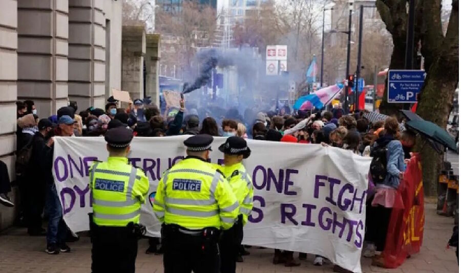 Click to enlarge gender protest britain london