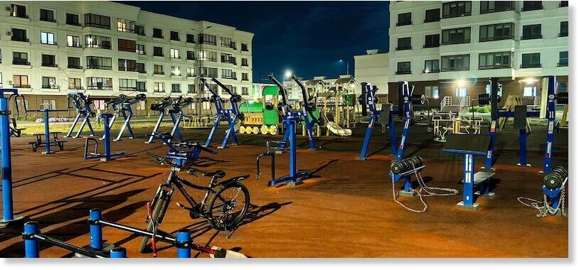 outdoor weight-training parks