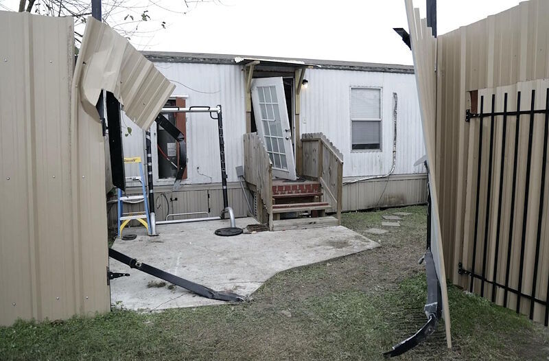 Click to enlarge new orleans bomb Jabbar house fbi raid