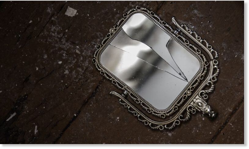 broken mirror