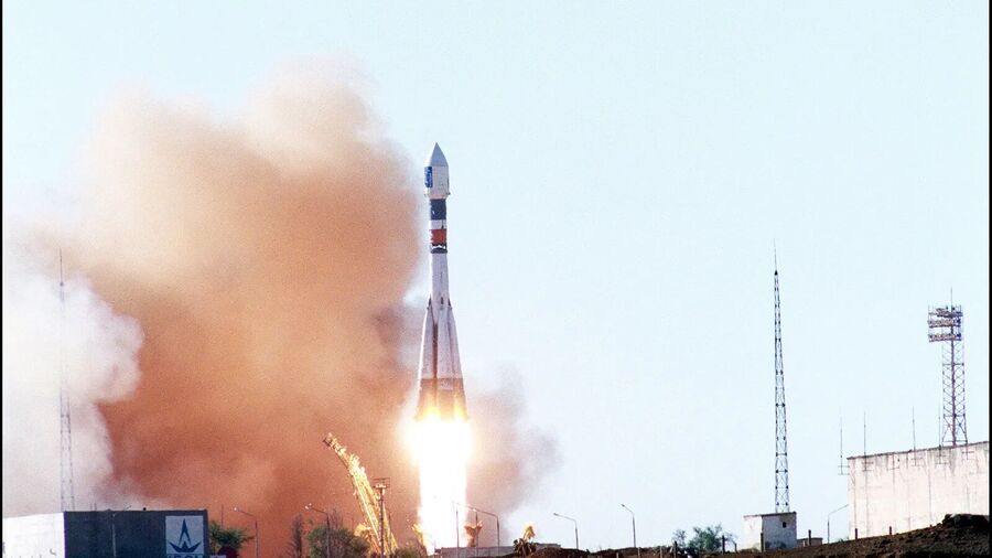 cluster satellite launch esa