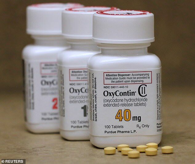 Click to enlarge OxyContin pills opioid crisis purdue sacklers