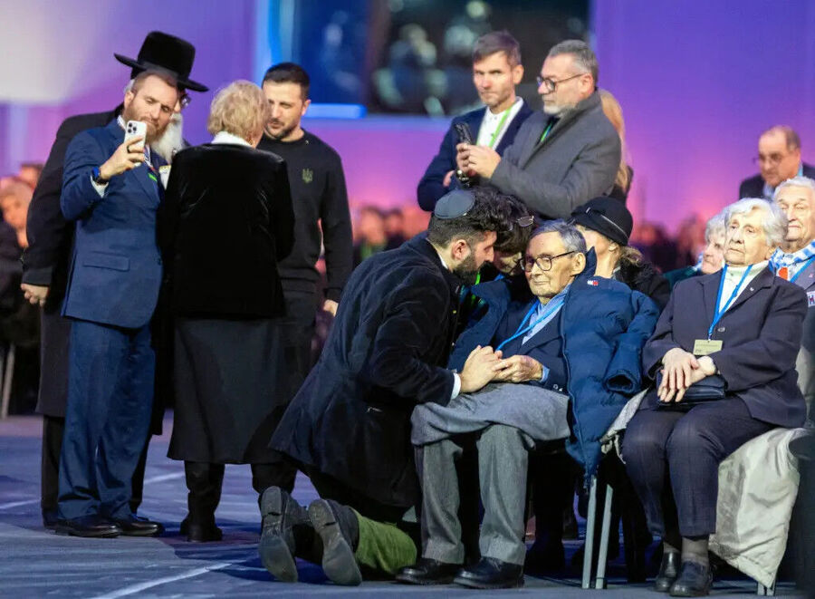 Click to enlarge Holocaust Remembrance Day, Zelensky, Holocaust, concentration camp