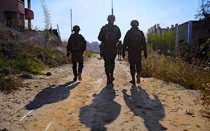 Click to enlarge 3 troops