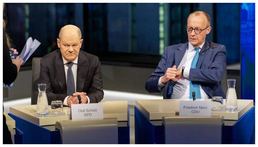 Click to enlarge German Politicians