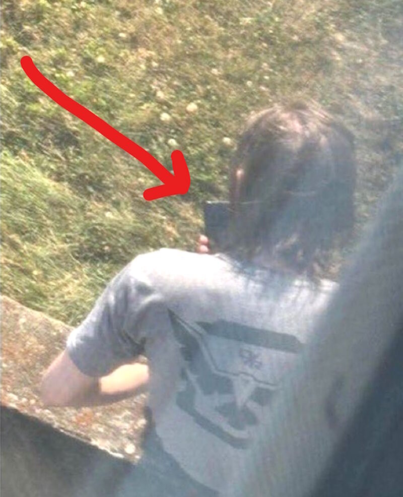 Click to enlarge thomas crooks trump assassination cell phone