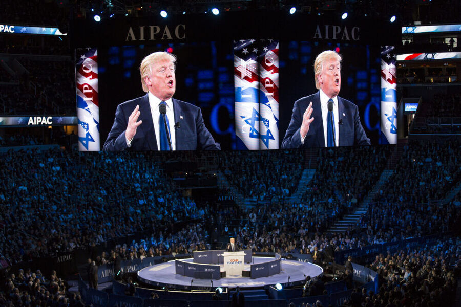 Click to enlarge Donald Trump speaking at AIPAC