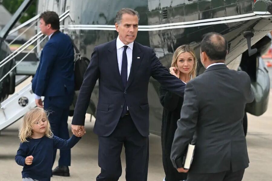 Click to enlarge hunter biden family secret service