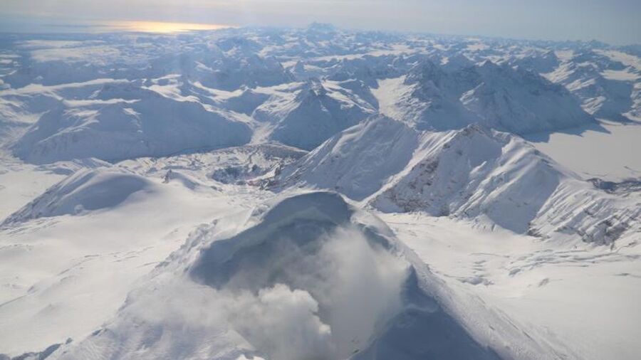Click to enlarge mt spurr alaska active volcano