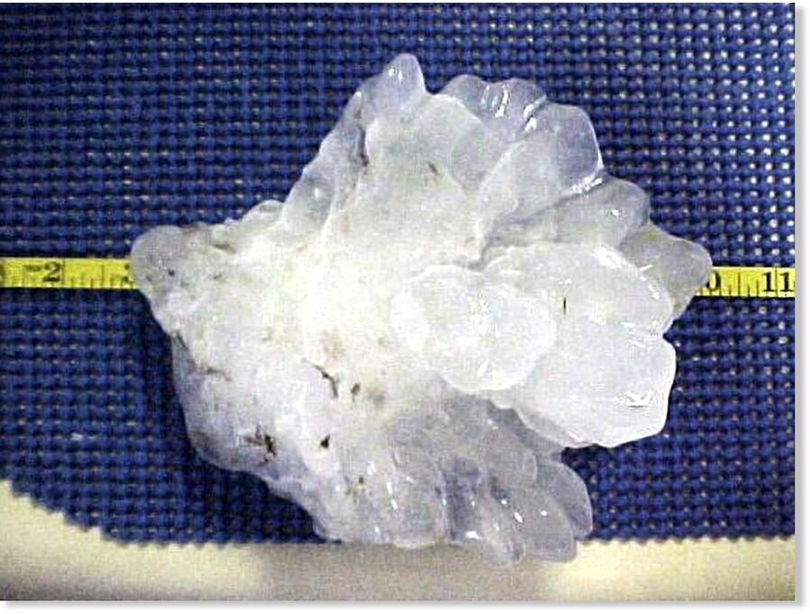 Click to enlarge Large hailstone from Arrora, Nebraska.