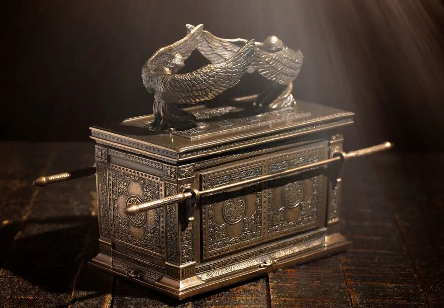 Click to enlarge Ark of the Covenant