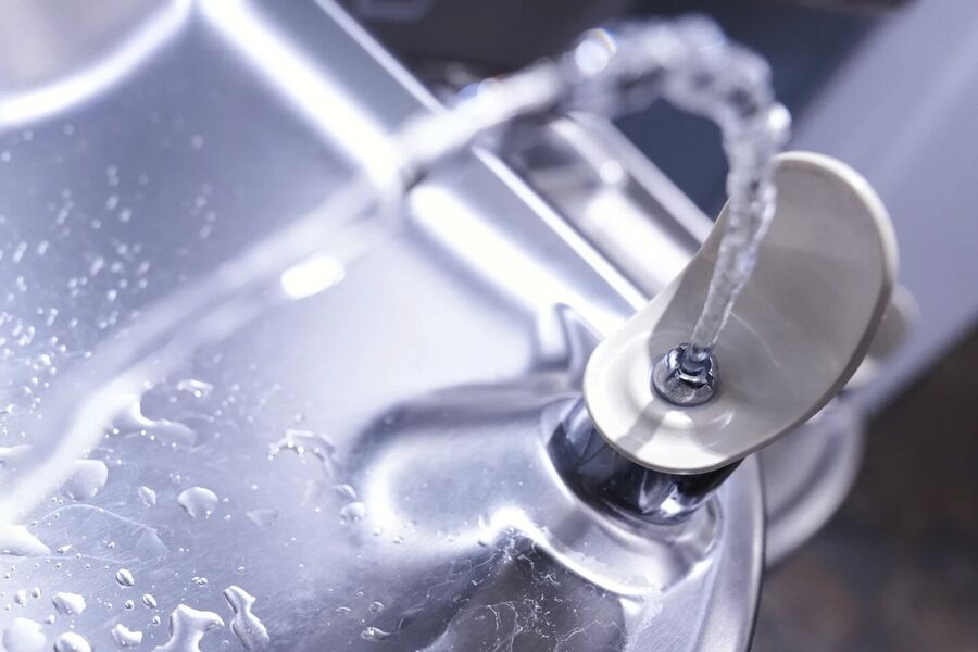 Click to enlarge public water fountain
