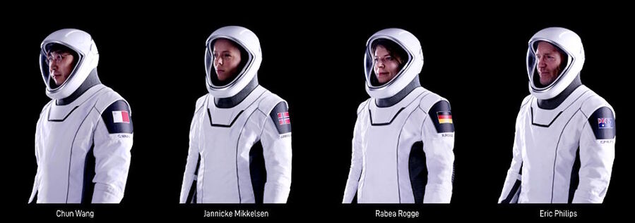 Click to enlarge space x dragon orbit poles cres