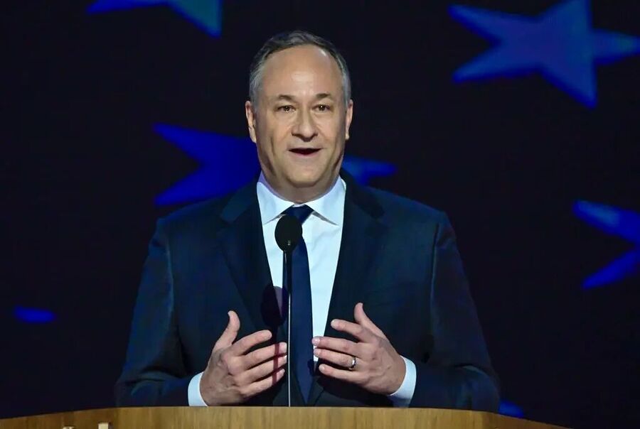 emhoff fired holocaust board museum