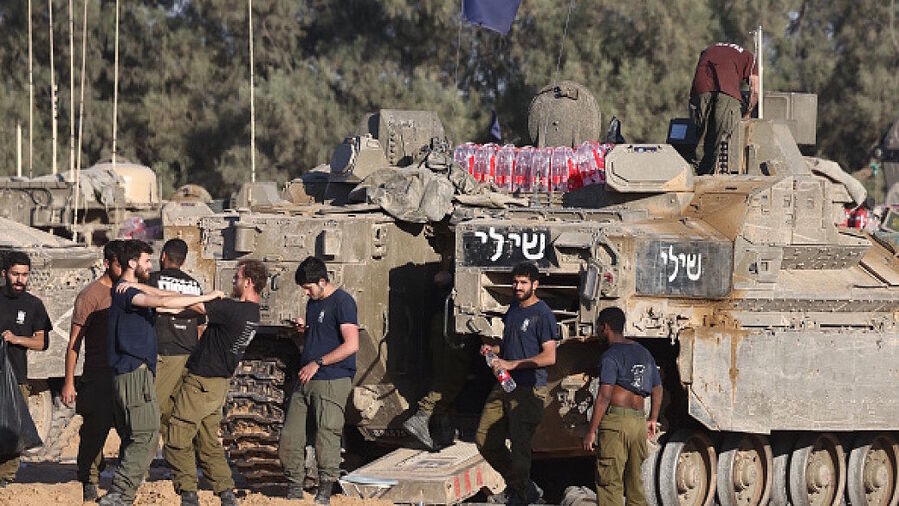 Click to enlarge idf soldiers tanks gaza israel zionists