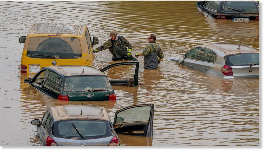 Click to enlarge Heavy rains and strong winds swept through southern Israel on Sunday, causing flooding in several areas.