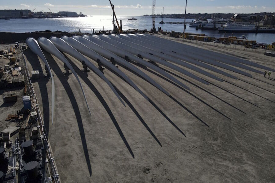 Click to enlarge wind turbine blades trash waste