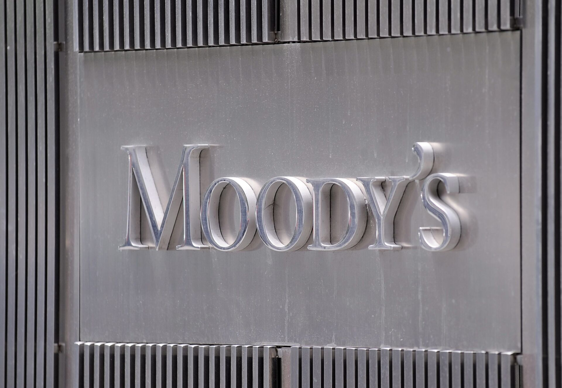 The irony of Moody's downgrading America's Triple-A credit rating