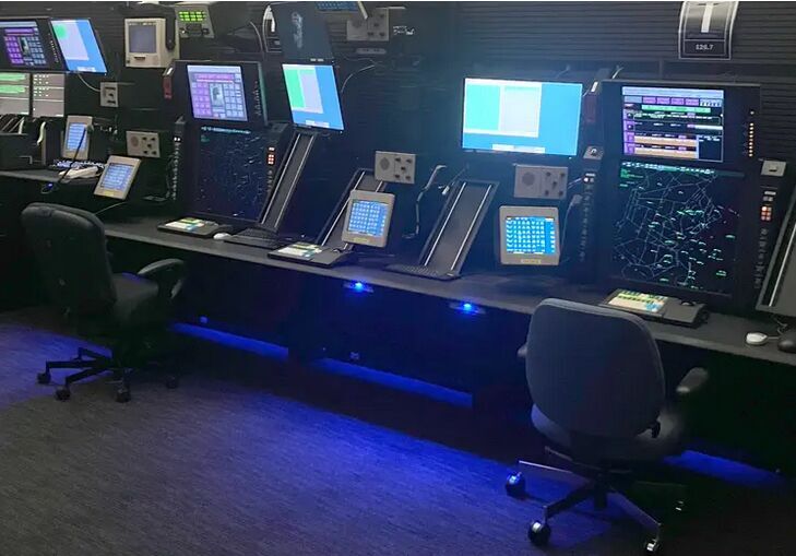 Click to enlarge traffic control center airport