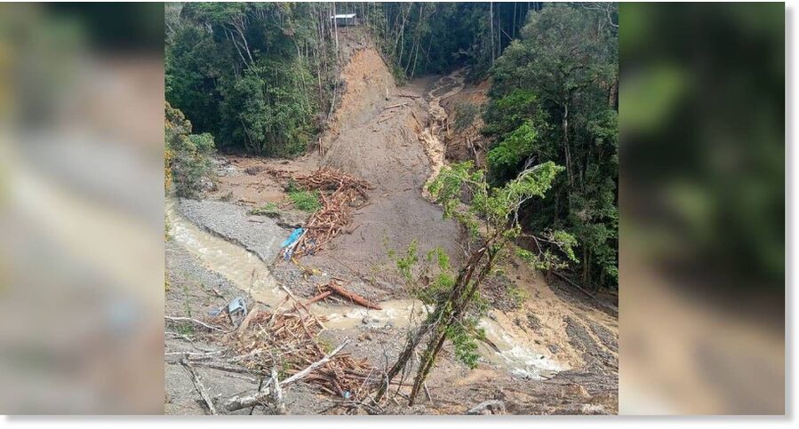 Landslide at gold mine in Papua