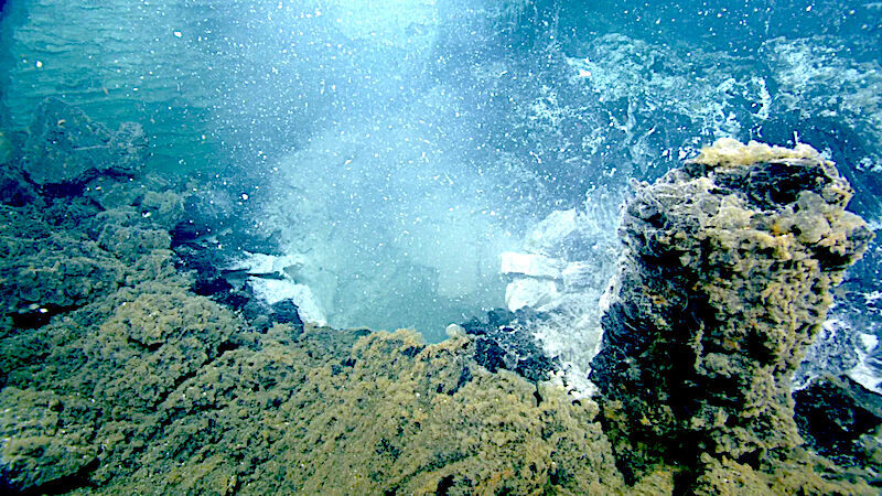 sea erupt