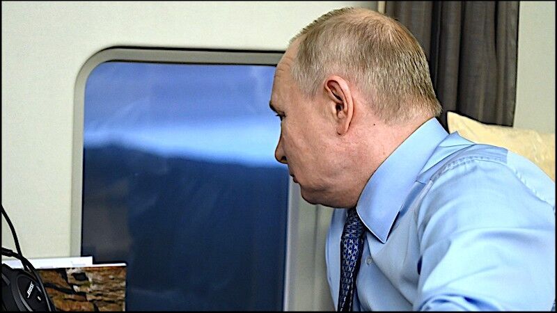 Click to enlarge Putin chopper