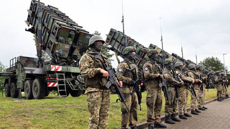 Click to enlarge patriot missiles ukraine training