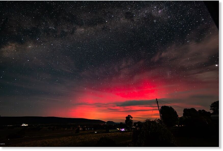 Click to enlarge Joe Cali saw the aurora at its brightest at 8:30pm last night outside of Young, NSW.