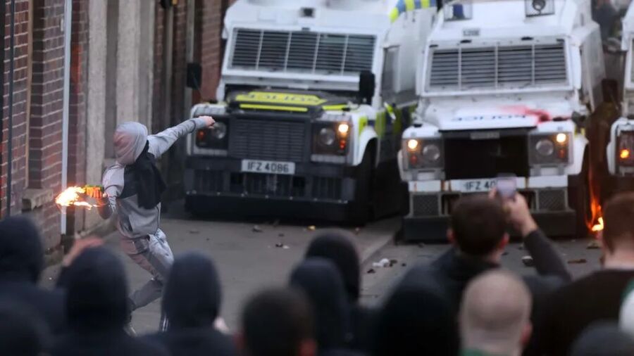 Click to enlarge riot ireland migrants