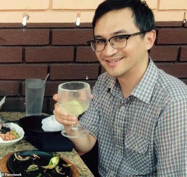 Click to enlarge Washington Post journalist Thomas Pham LeGro child port