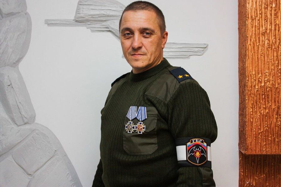 Click to enlarge Alexander Bednov lugansk militia