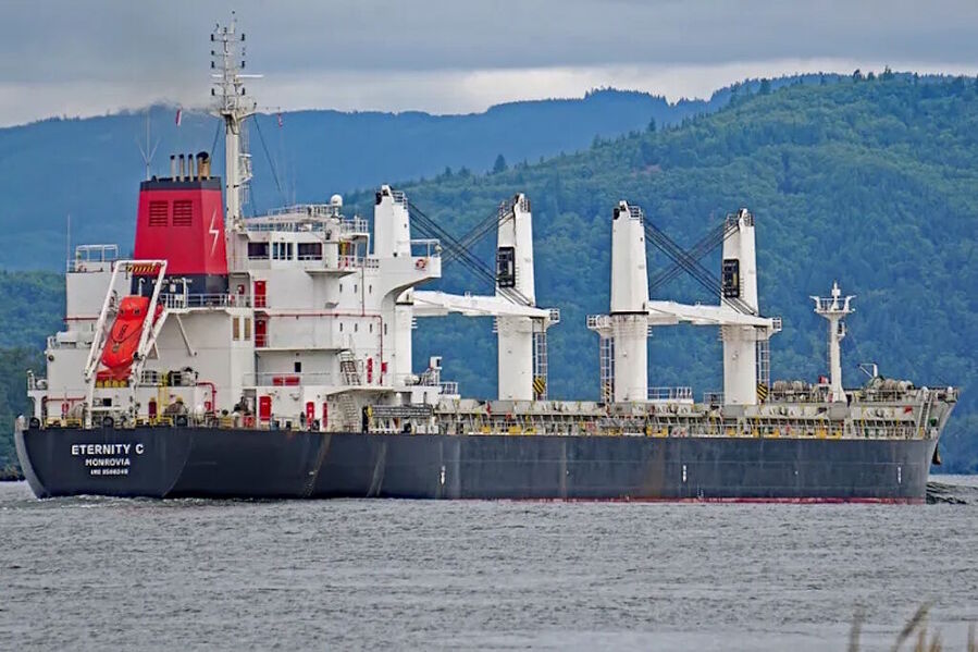 eternity C cargo ship houthi sink red sea