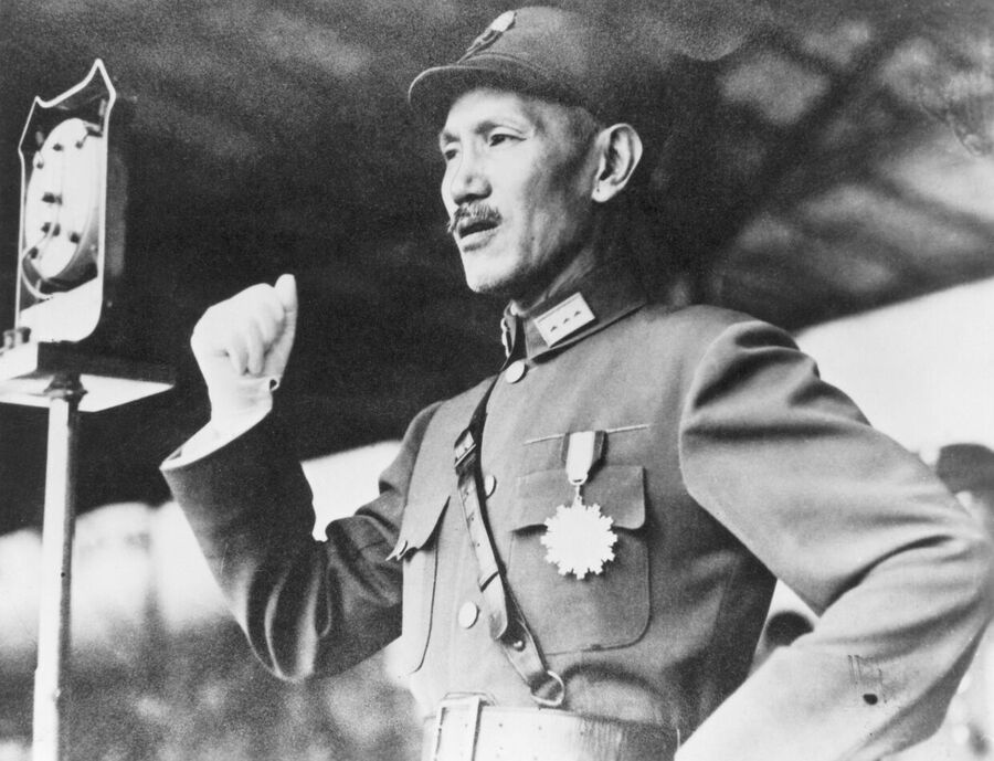 Click to enlarge Chinese General Chiang Kai-Shek