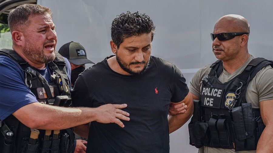 Click to enlarge ICE deportations criminals houston