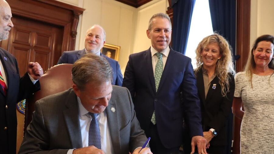 New Hampshire Chris Sununu anti bds laws