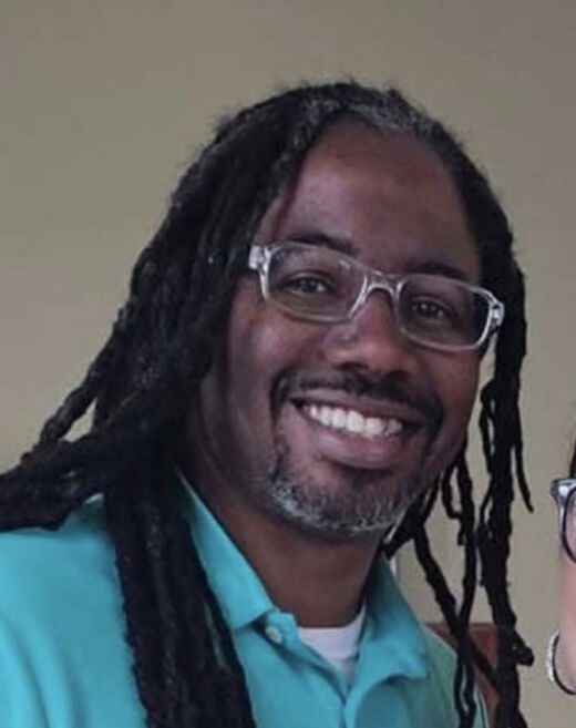 Click to enlarge Derrick Perry hero walmart stabbing michigan
