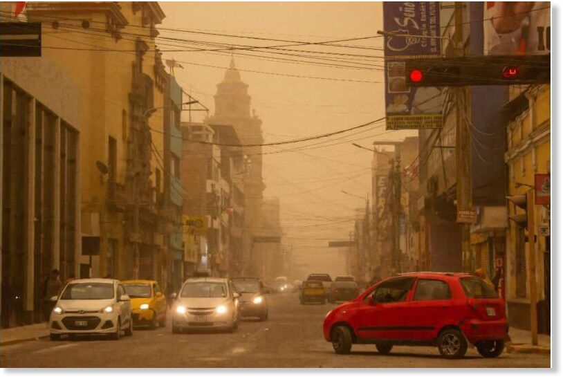 Peru's national weather service said wind gusts reached up to 50 kilometers per hour in the Ica region, about 400 kilometers south of Lima.