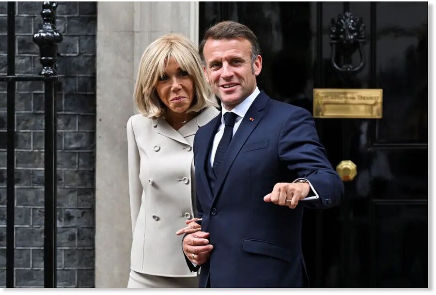 Click to enlarge Emmanuel Macron Brigitte Macron