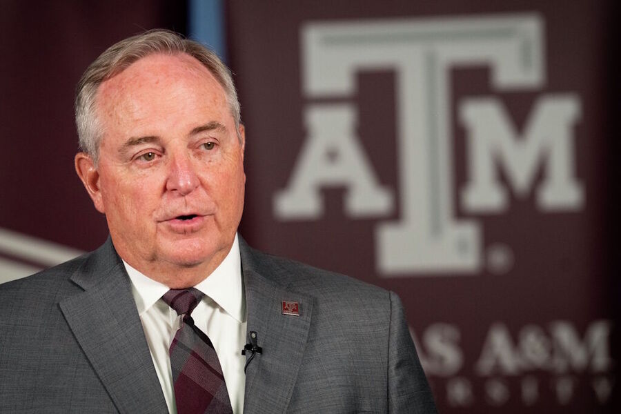 Mark Welsh preident texas a&m resign