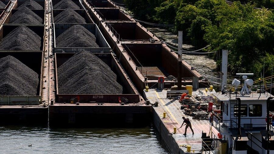 Click to enlarge coal barge