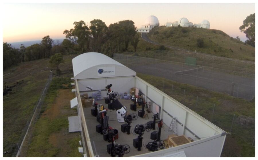 The iTelescope facility at Siding Springs.