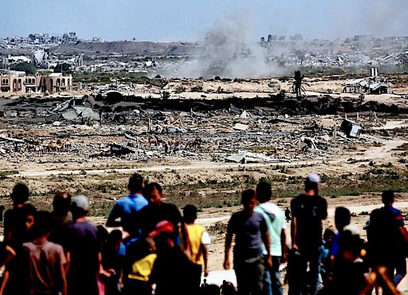 Click to enlarge Israeli strikes/lookers