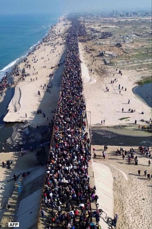 gaza peace migration beach