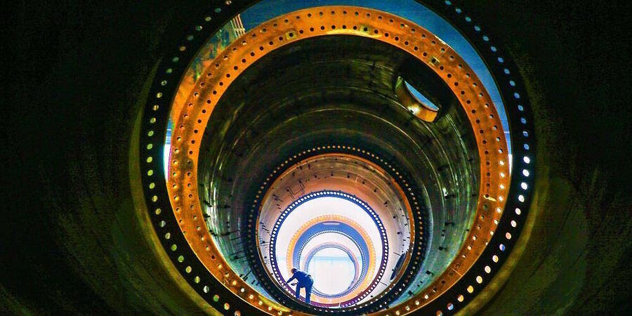 Click to enlarge china wind turbine construction