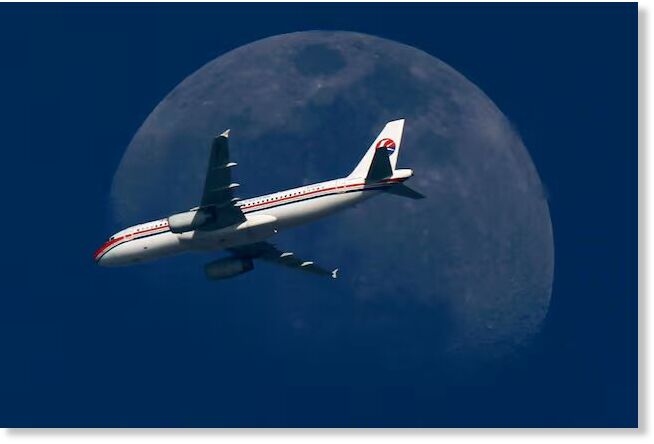 China Eastern Arilines jet