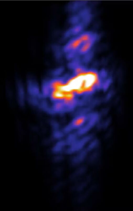 Click to enlarge X-ray laser shot spectrum Mollow triplet
