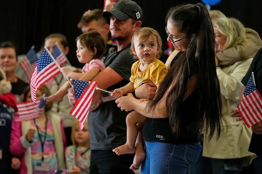 Afrikaner refugees arrive us