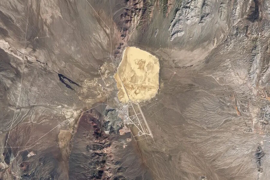 Click to enlarge area 51 ufo base aerial view