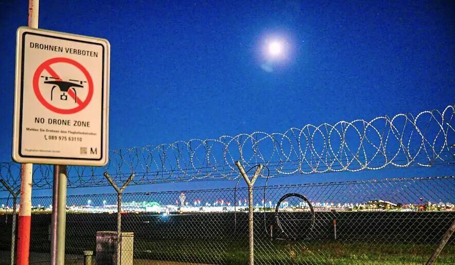 A sign prohibiting drones is seen at the Munich Airport on Friday, Oct. 3, 2025.